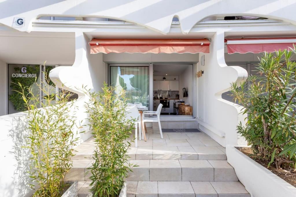 Chez James - Superbe Studio Avec Piscine Et Plage A Proximite 拉格朗德默特 外观 照片